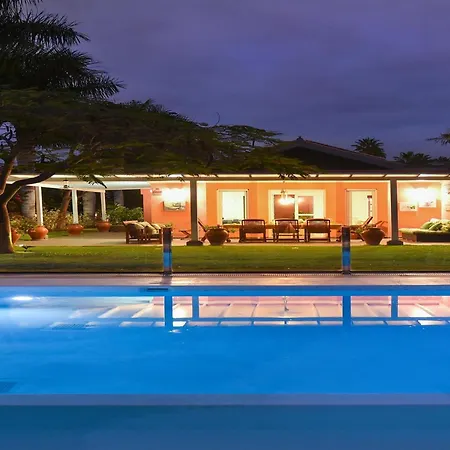 Maspalomas Lux Luxury Retreat In Gran Canaria Private Heated Pool Wonderdul Terrace Area With Dining Area And Bbq Minutes From Popular,