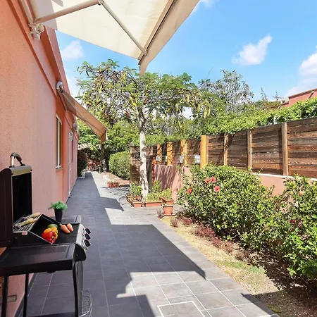 Villa Maspalomas Lux Luxury Retreat In Gran Canaria Private Heated Pool Wonderdul Terrace Area With Dining Area And Bbq Minutes From Popular,